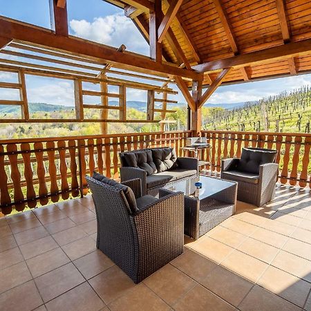 Holiday Home Blue Sky Globocice Esterno foto