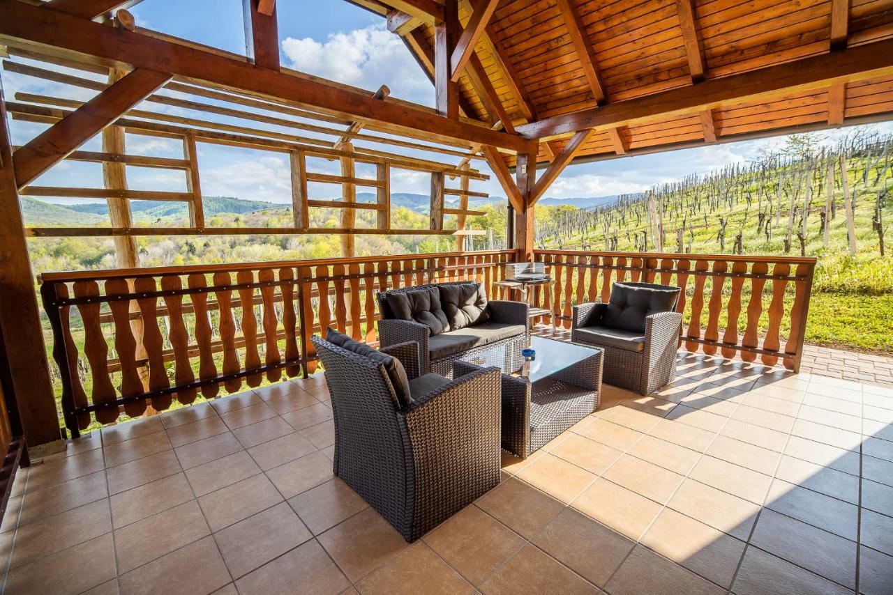Holiday Home Blue Sky Globocice Esterno foto