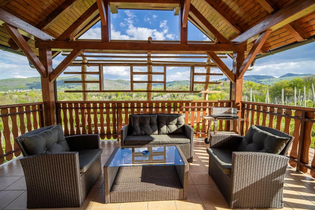 Holiday Home Blue Sky Globocice Esterno foto