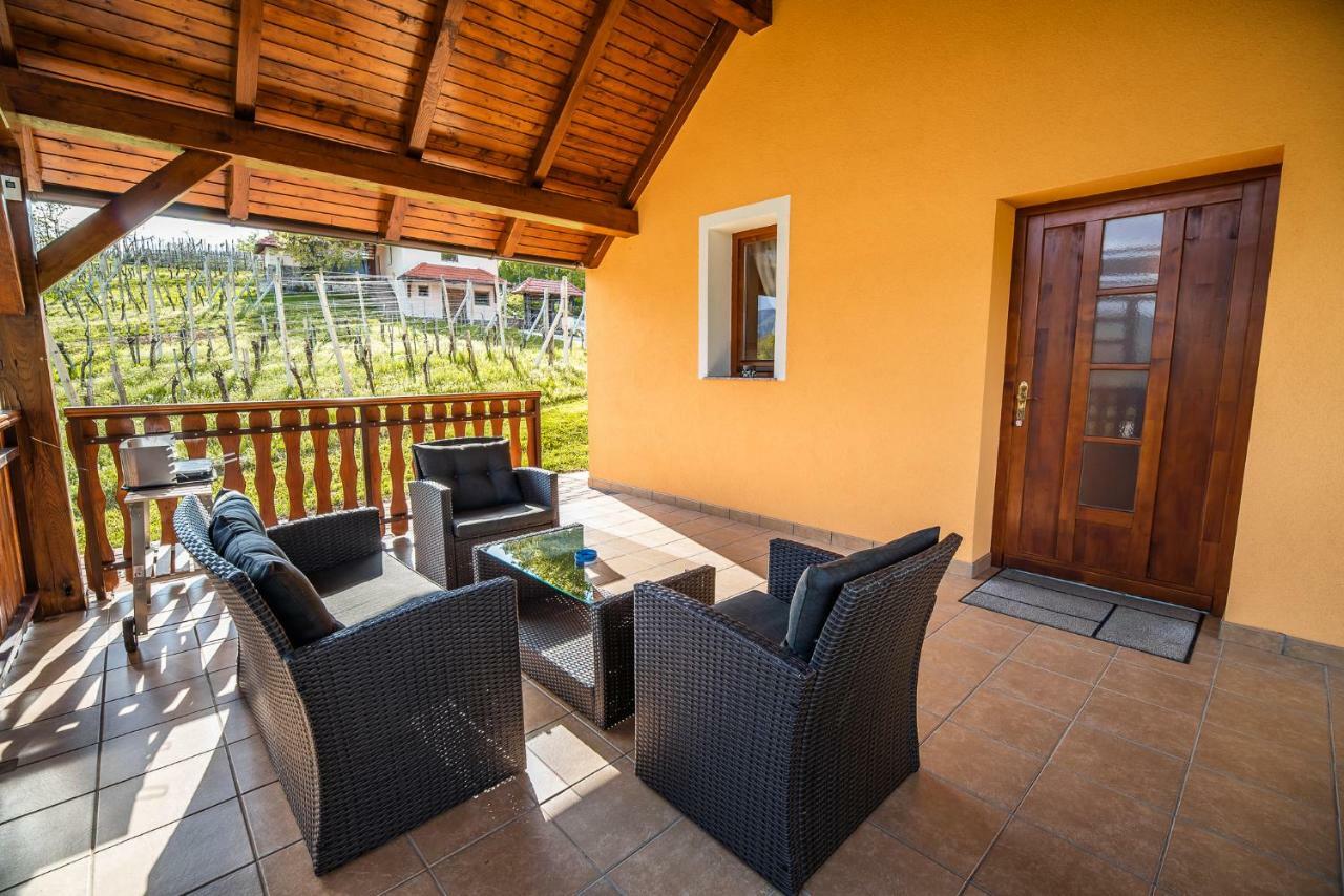 Holiday Home Blue Sky Globocice Esterno foto